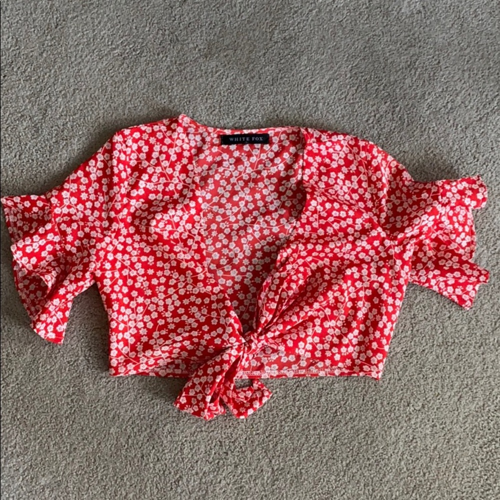 Cropped tie up top